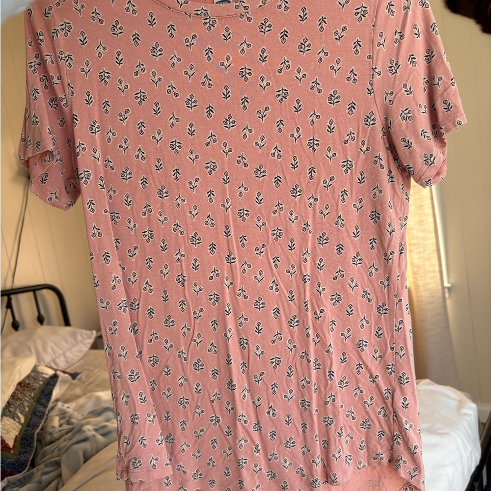 Old Navy Pink Floral Short Sleeve Tee